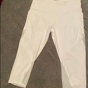 Athleta Capri Workout Tights